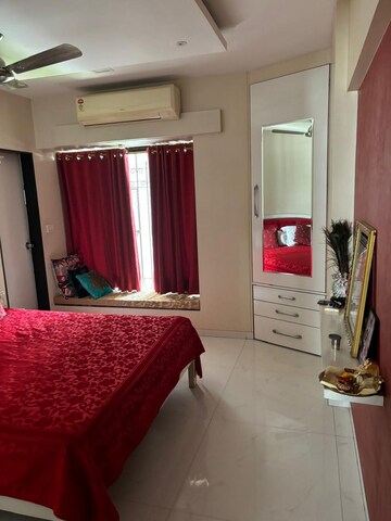 Bedroom in 3 BHK Apartment at Lalani Valentine Apartment, Malad East – for Rent