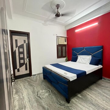 1 BHK Builder Floor For Rent in Saket