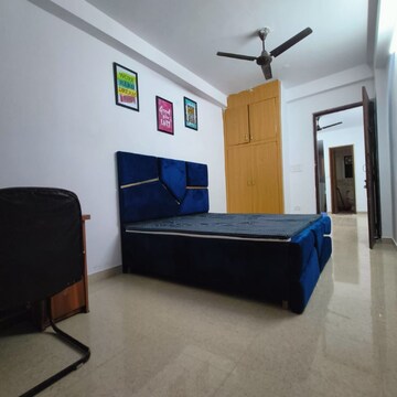 Bedroom in 1 BHK Builder Floor at Saket – for Rent