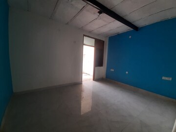 Room in 2 BHK Builder Floor at Maidan Garhi – for Rent