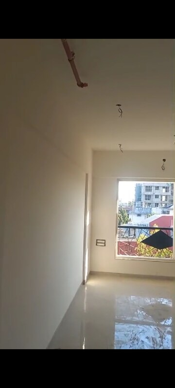 Furnished Amenities in 1 BHK Apartment at Lodha Vista, Lower Parel – for Rent