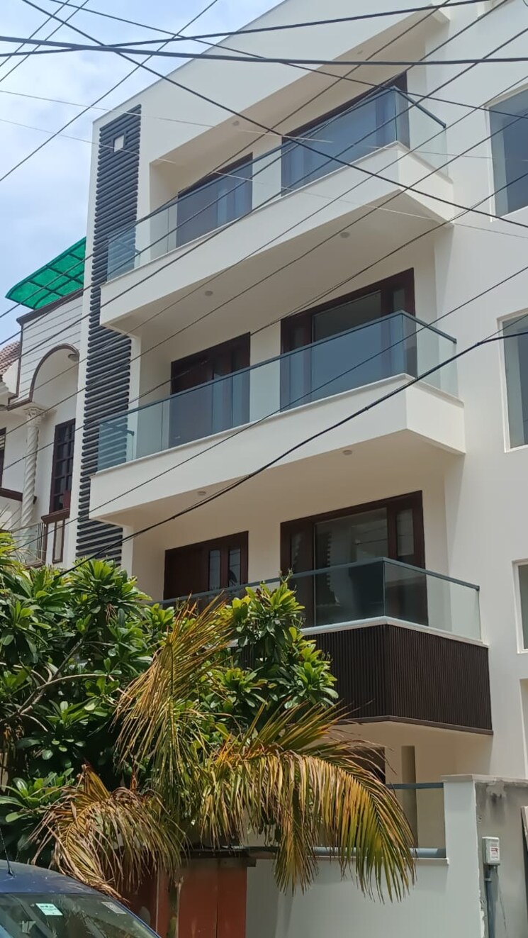 Exterior View, rwa-apartments-sector-47 6+ Bedroom 200 Sq.Mt. Independent House In Sector 47 Noida 8384386