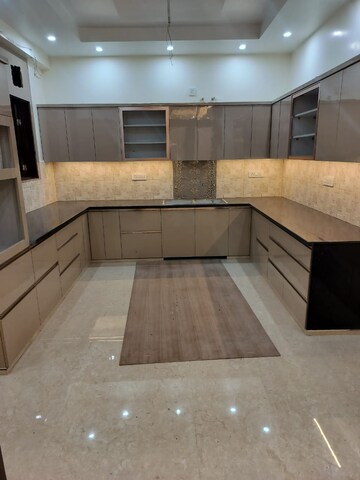 Kitchen in 6+ BHK Independent House at RWA Apartments Sector 47, Sector 47 – for Sale