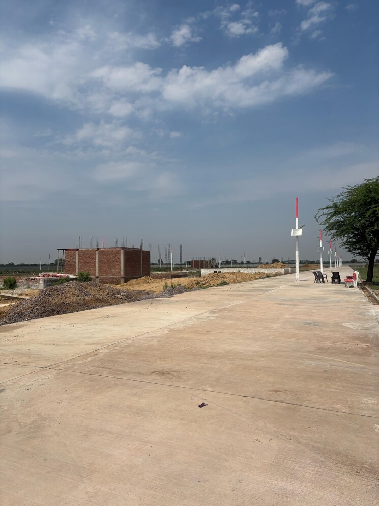 Exterior View, chhata  100 Sq.Yd. Plot In Chhata Mathura 8384420