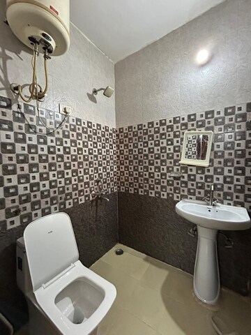 Master Bedroom in 1 BHK Builder Floor at Freedom Fighters Enclave – for Rent