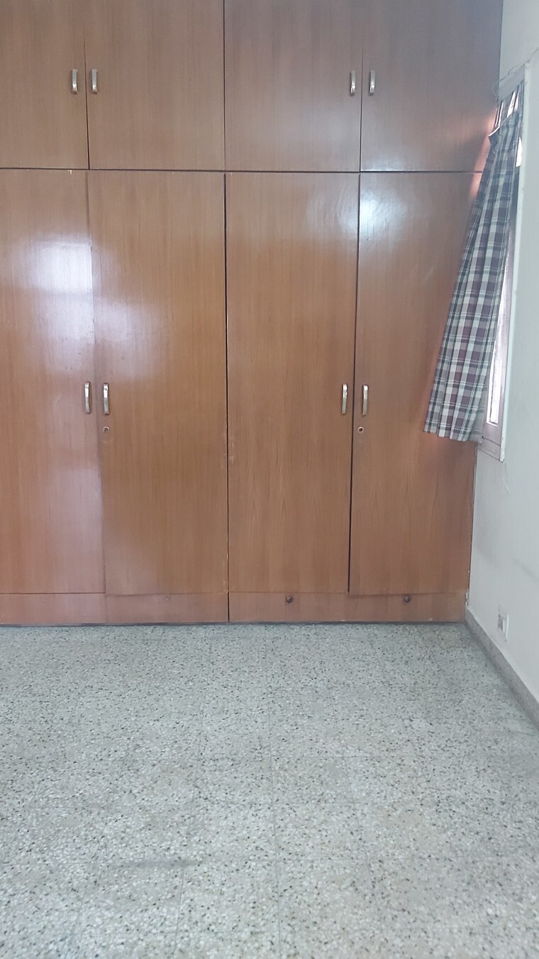 Bedroom, mayur vihar 3.5 Bedroom 1450 Sq.Ft. Apartment In Mayur Vihar Delhi 8384476