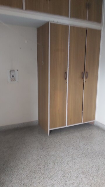Bedroom in 3.5 BHK Apartment at Mayur Vihar – for Sale