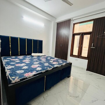 Bedroom in 1 BHK Builder Floor at Saket – for Rent