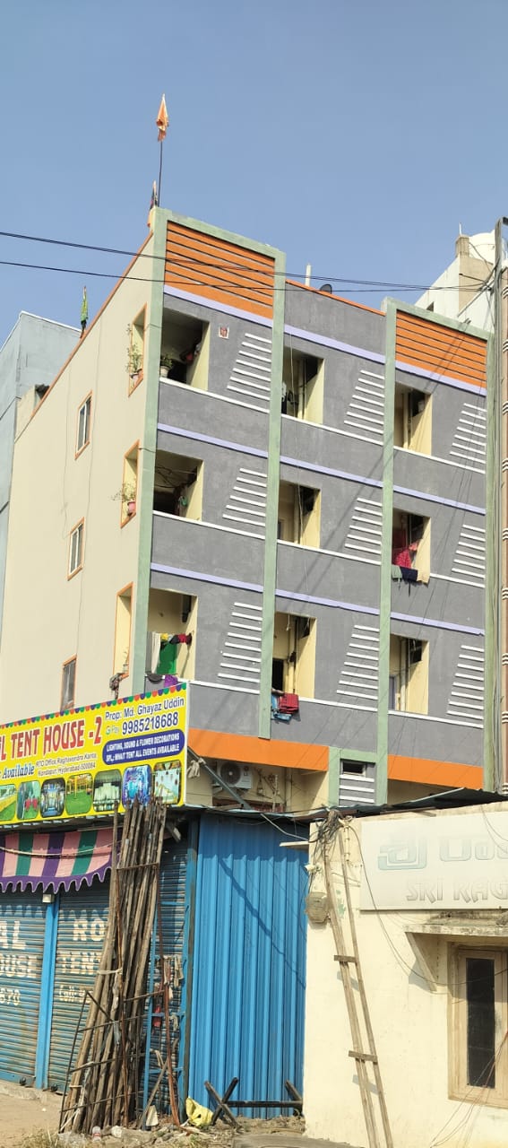 6+ BHK + Extra Room Independent House For Sale in Kondapur