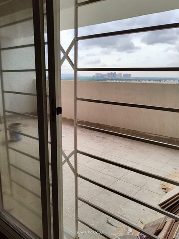 Staircase in 2 BHK Apartment at Shree Venkatesh Graffiti Glover, Keshav Nagar – for Rent
