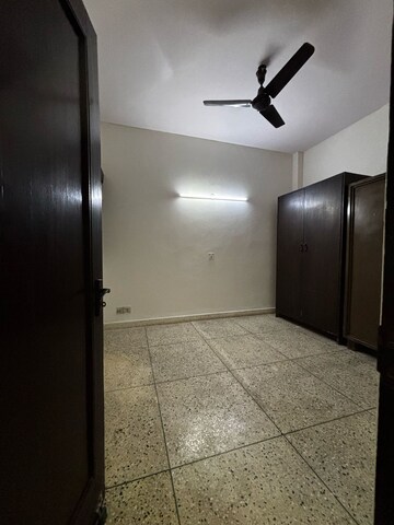 Room in 2 BHK Builder Floor at Malviya Nagar – for Rent