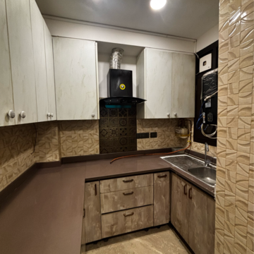 Kitchen in 2 BHK Builder Floor at Malviya Nagar – for Rent