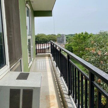 Balcony in 1 BHK Builder Floor at Saket – for Rent