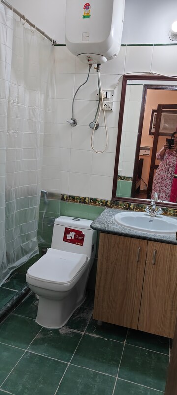 Bathroom in 3.5 BHK Builder Floor at Ardee City, Sector 52 – for Rent