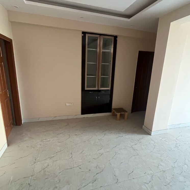 Room, tdi-the-grand-retreat 3 Bedroom 250 Sq.Yd. Builder Floor In Sector 88 Faridabad 8384635