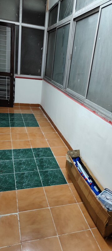 Staircase in 3.5 BHK Builder Floor at Ardee City, Sector 52 – for Rent