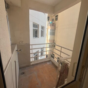 Bathroom in 3 BHK Apartment at Piyush Heights, Sector 89 – for Rent