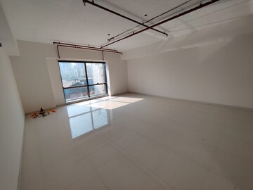  Office Space For Rent in Khar West