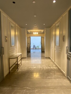 Room in 3 BHK Apartment at Nahar F Residences, Balewadi – for Sale