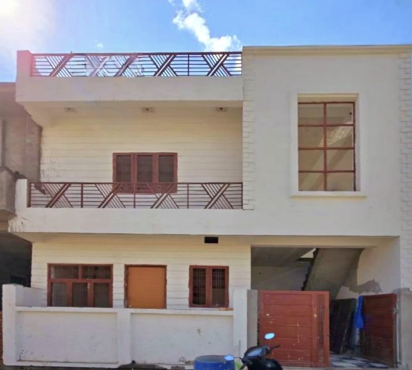 3 BHK Independent House For Sale in Tuntowala 