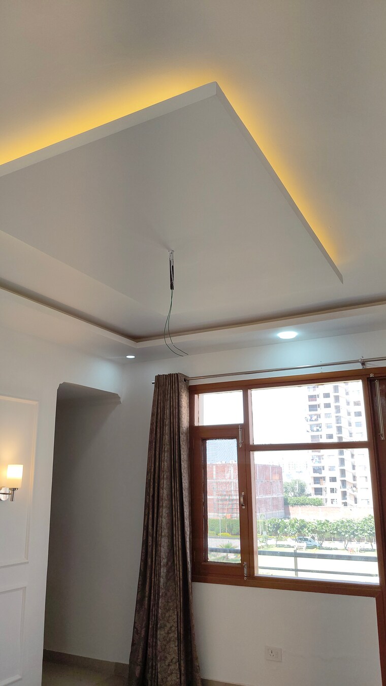 Room, ambala highway 3.5 Bedroom 2150 Sq.Ft. Apartment In Ambala Highway Zirakpur 8384776