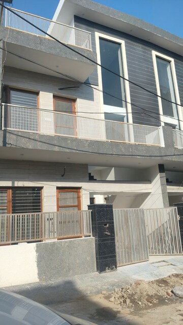 4 BHK Villa – Exterior View View at Dhakoli Village - for Sale