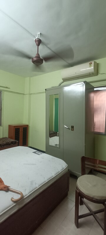 Bedroom in 2 BHK Apartment at Krishna Galaxy Santacruz, Santacruz East – for Rent