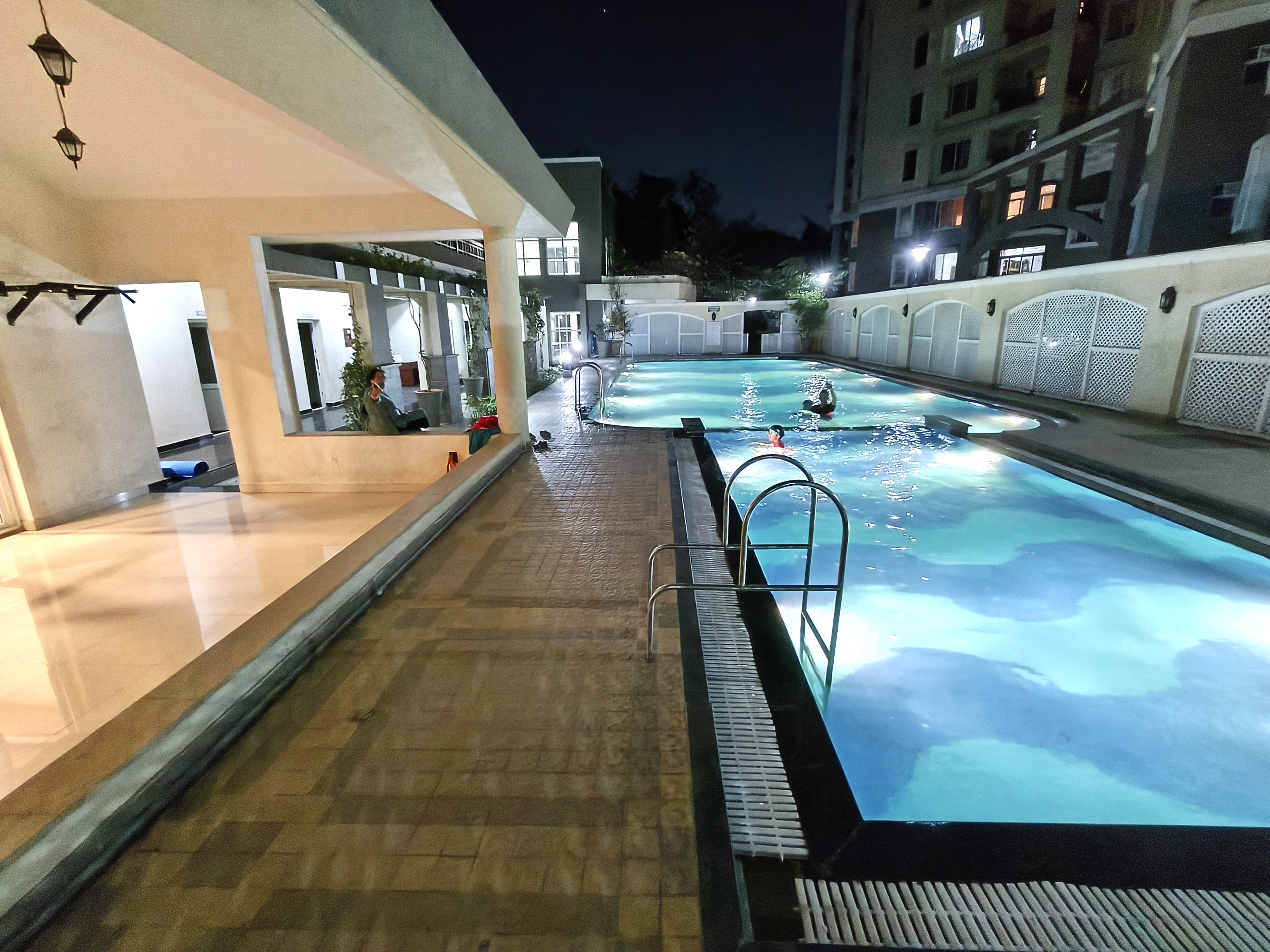 3 BHK + Pooja Room Apartment For Sale in Salarpuria Silverwood Apartments