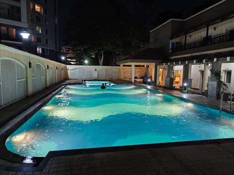 Swimming Pool, salarpuria-silverwood-apartments 3 Bedroom 1812 Sq.Ft. Apartment In Indiranagar Bangalore 8384897