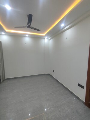 Room in 3 BHK Apartment at Sahastradhara Road – for Sale