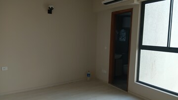 Room in 3 BHK Apartment at M3M Heights, Sector 65 – for Rent