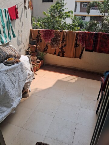 Bedroom in 1 BHK Apartment at Kamgar Putala Vasahat – for Rent