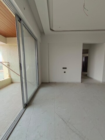 Building Lobby in 4 BHK Apartment at Aishwaryam Deerstone, Akurdi – for Rent