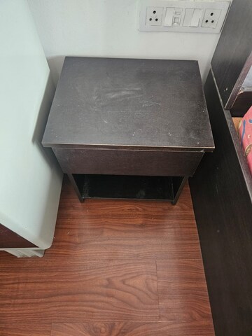 Furnished Amenities in Studio Apartment at Amanora Metro Tower, Hadapsar – for Rent