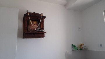 Furnished Amenities in 3 BHK Apartment at Hiranandani Fortune City, New Panvel – for Rent