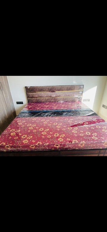 Bedroom in 3 BHK Apartment at Maxxus Elanza, International Airport Road – for Rent