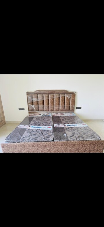 Bedroom in 3 BHK Apartment at Maxxus Elanza, International Airport Road – for Rent