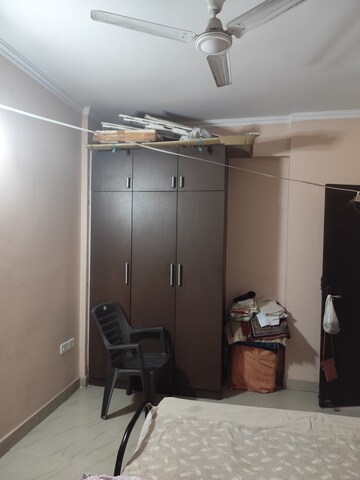 Living Room in 2.5 BHK Apartment at Futec Gateway, Sector 75 – for Rent