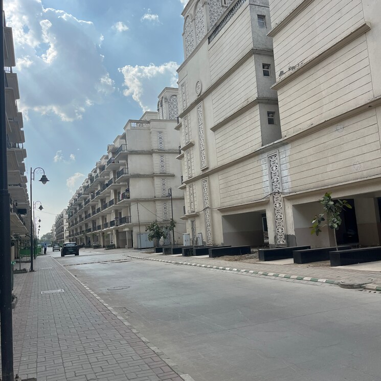 Exterior View, signature-global-park-4-and-5 3 Bedroom 1081 Sq.Ft. Apartment In Sohna Sector 34 Gurgaon 8385182