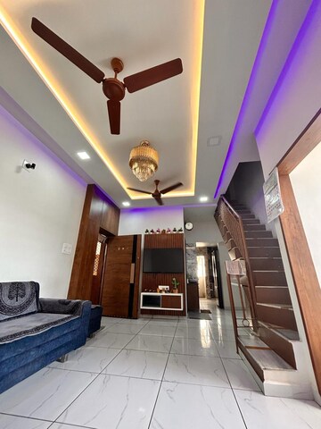 Living Room in 3 BHK Apartment at Prahlad Nagar – for Rent