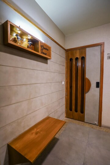 Room in 4 BHK Apartment at Ambli Road – for Sale