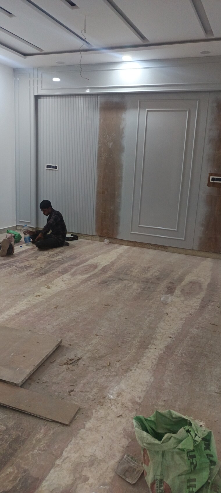  Parking, rohini sector 11 3 Bedroom 1200 Sq.Ft. Builder Floor In Rohini Sector 11 Delhi 8385279