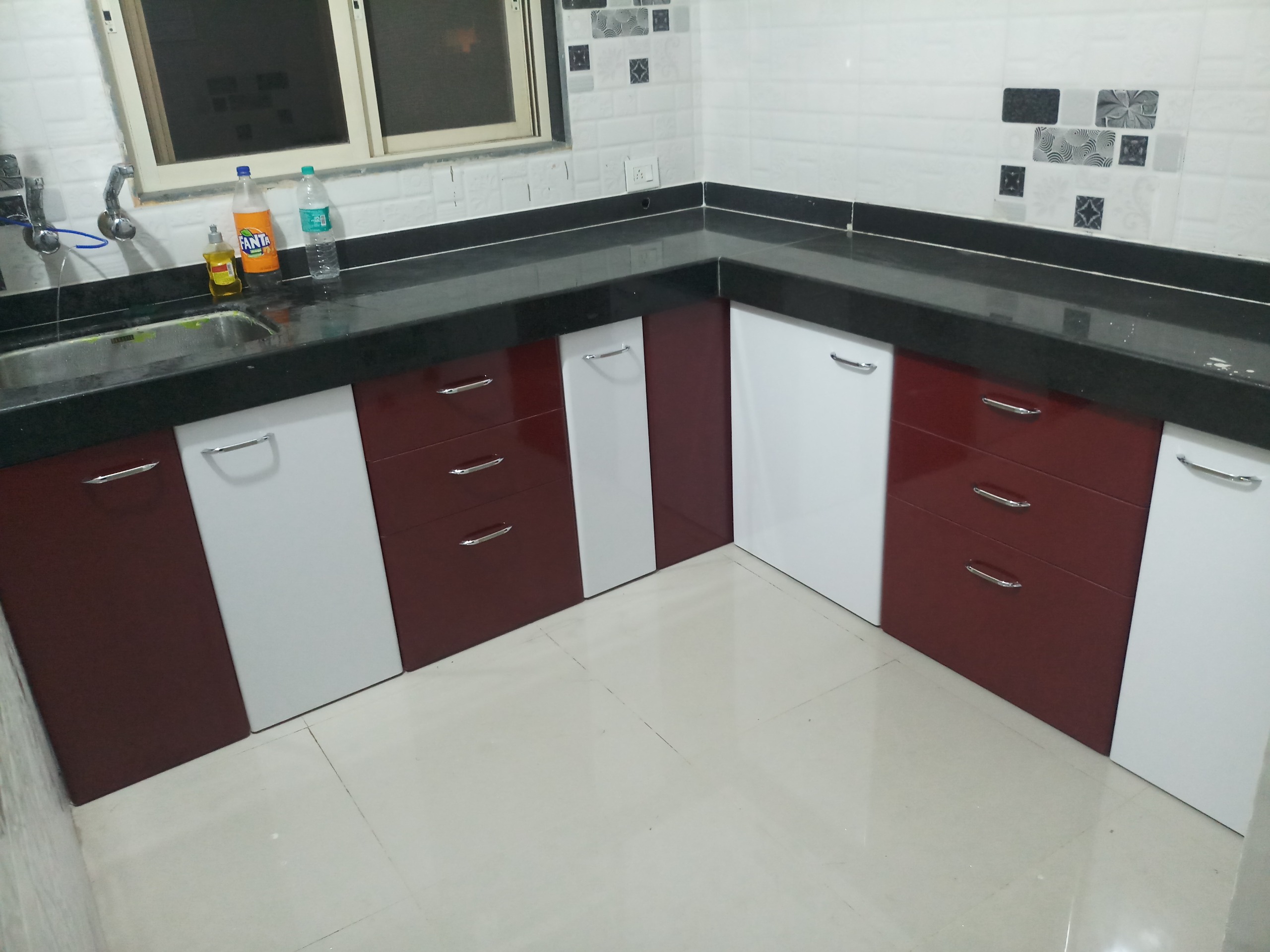 1 BHK 715 Sq.Ft. Apartment in Dev Entilla