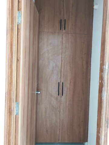 Bathroom in 3 BHK Apartment at Gomti Nagar – for Rent