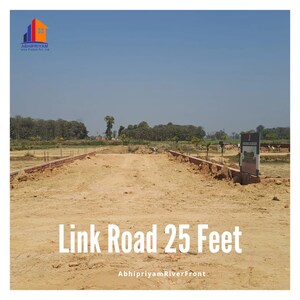 Plot Area in  Plot at Nh 24 – for Sale