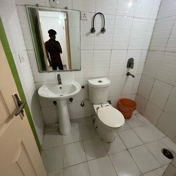 Bathroom in 2 BHK Apartment at Supertech Cape Town, Sector 74 – for Rent