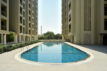 Swimming Pool in 3 BHK Apartment at Makarba – for Rent