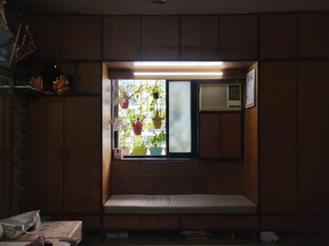 Bedroom in 1 RK Apartment at Lower Parel – for Rent