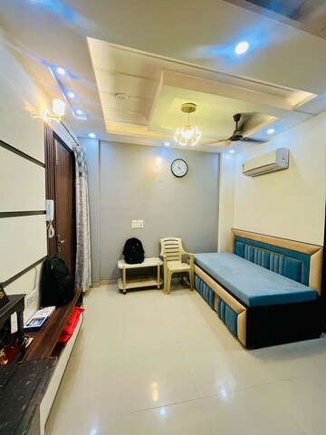 Living Room in 1 BHK Builder Floor at Dwarka Mor – for Rent