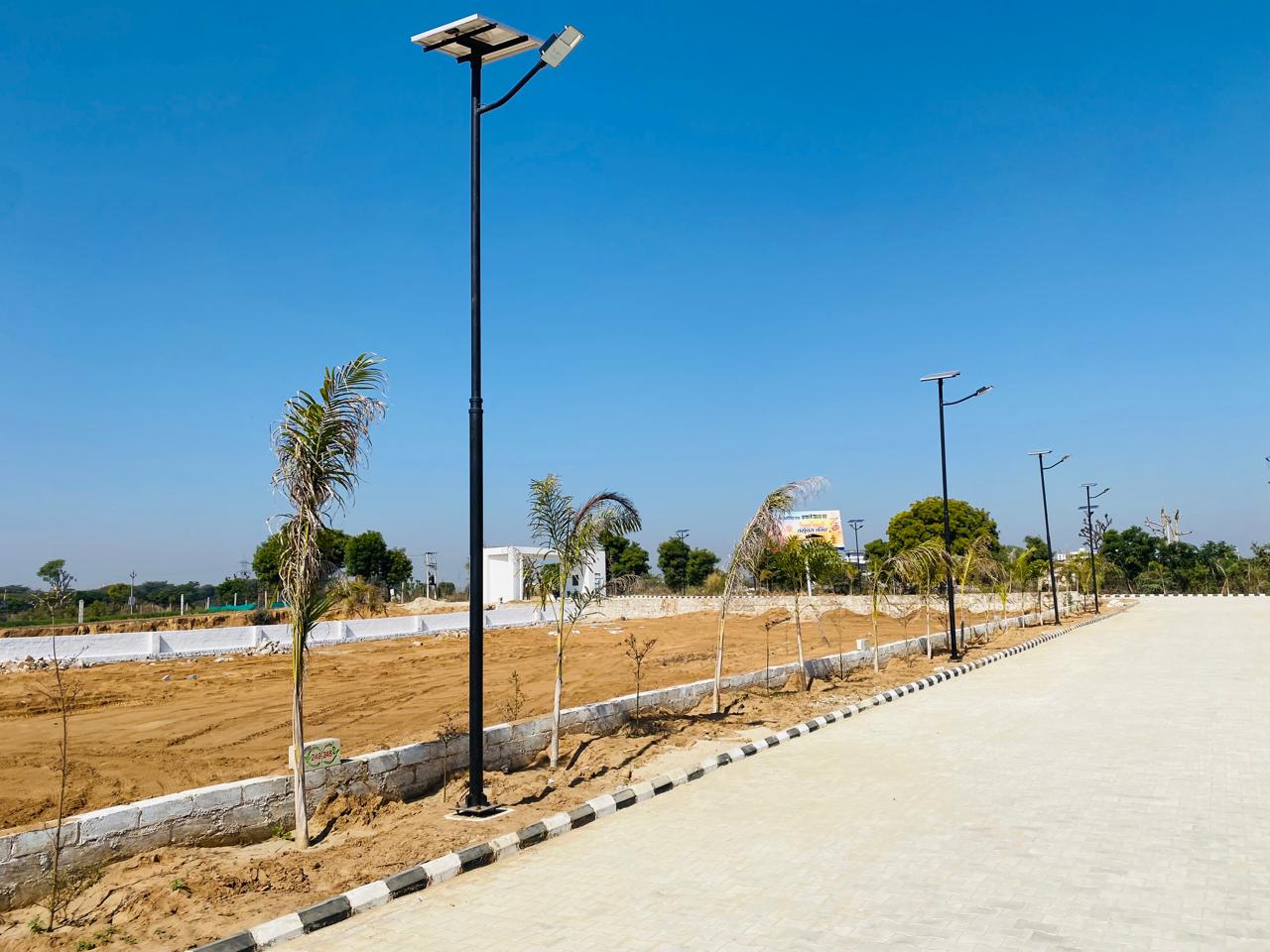Plot For Sale in Vasundhara Nagar 2 